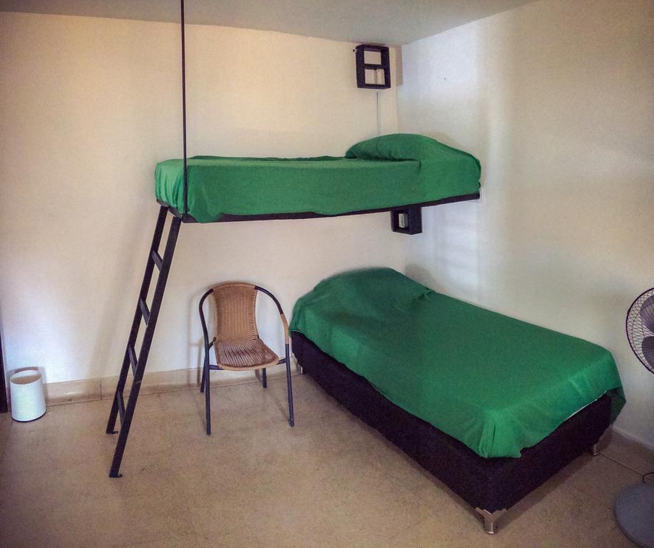 Blackpine Hostel Medellin Room photo